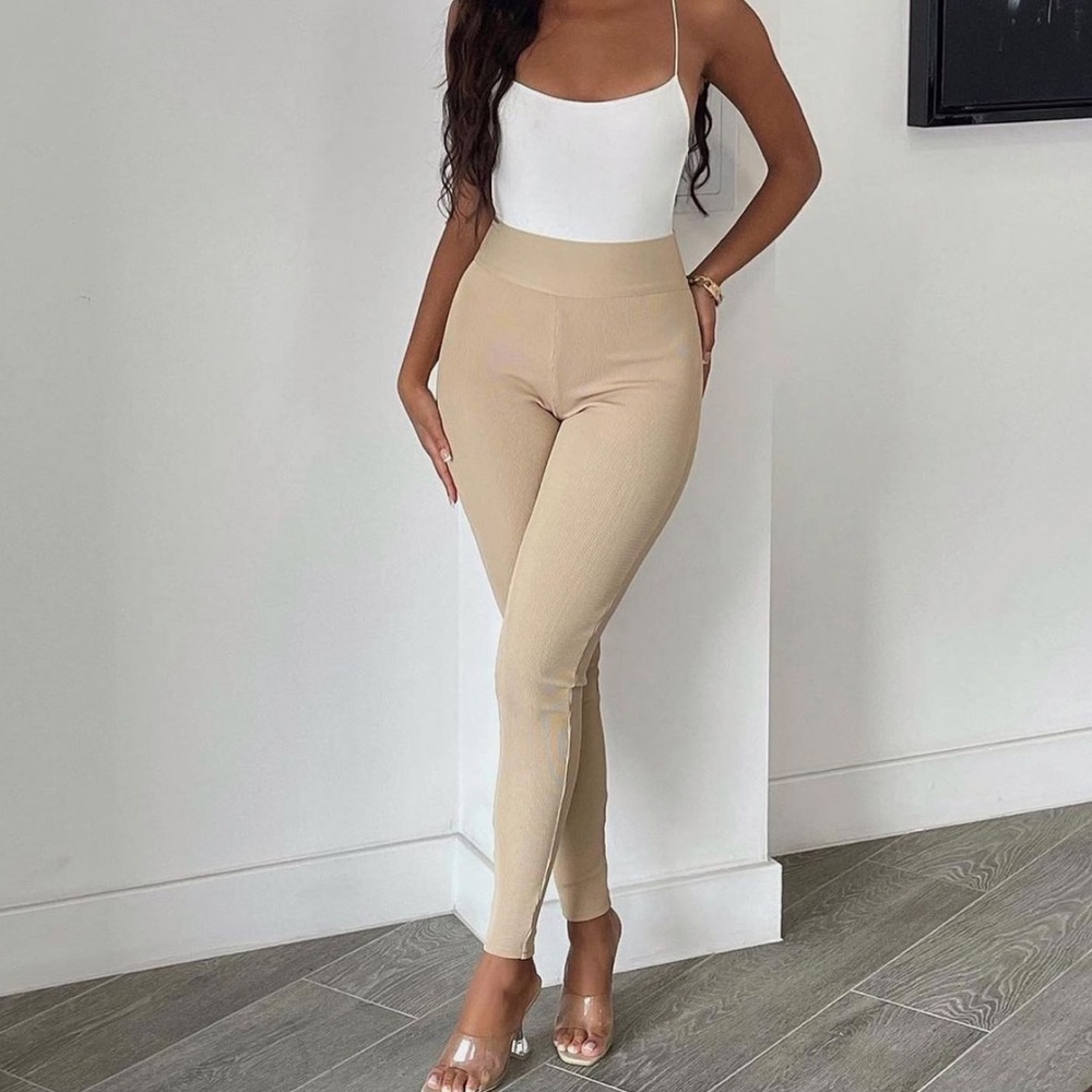NWT Beige Perfect Bandage Pants